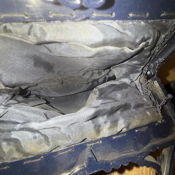 Crocheted Vintage Purse Handbag With Coin Purse (detached) 1940s Plastic Handles - Picture 5 of 7